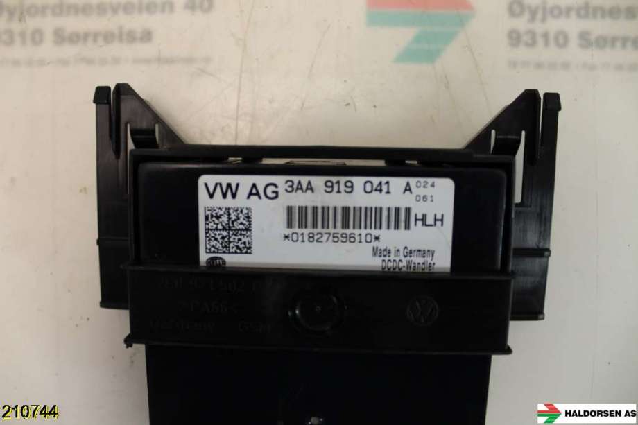 Styreenhet motor til VW Transporter / Caravelle 2009-2015 (Fase 2) (T5) (T5) (VOLKSWAGEN|3AA919041A|)