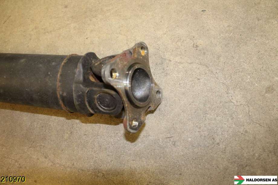 Mellomaksel til Nissan Qashqai 2014-2021 (Type II)  (NISSAN|370004EB0A|)