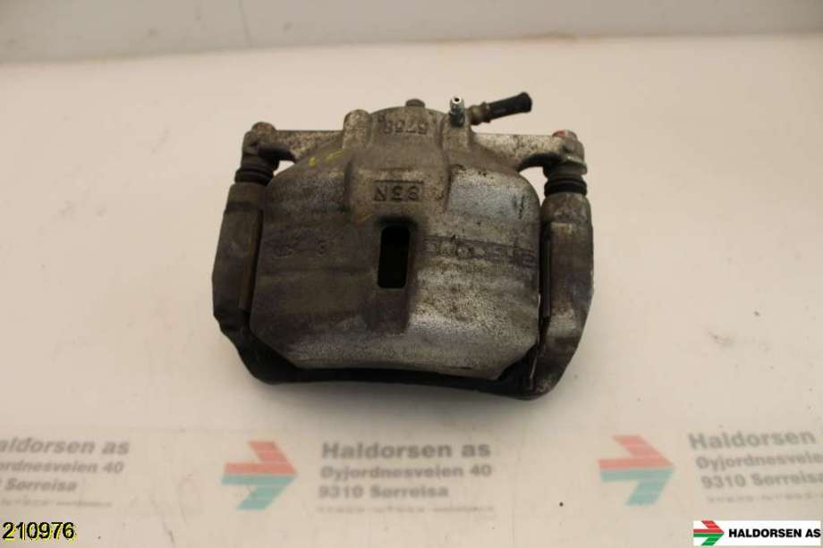 Bremsecaliper venstre foran til Nissan Qashqai, 2014-2021 (Type II)  (NISSAN|410114EA0A)
