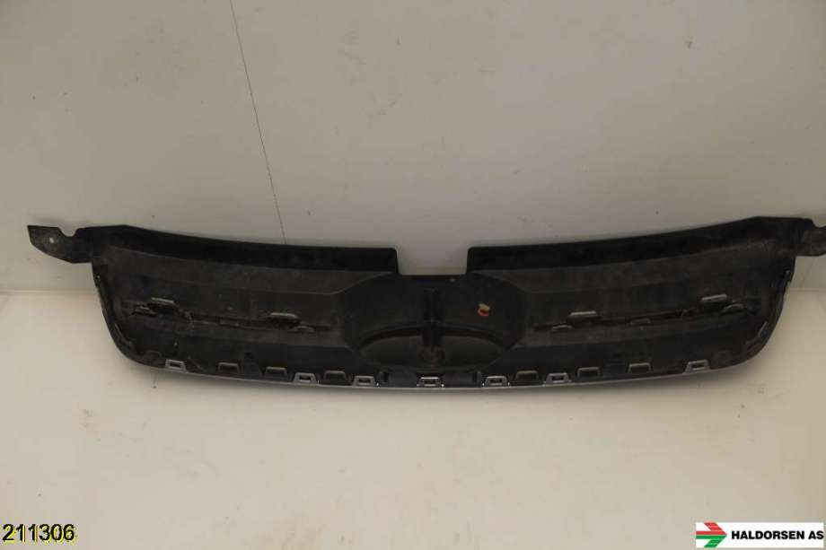 Grill til Ford C-Max 2010-2015 (Type II, Fase 1)  (FORD|AM51-R8200-BB5UAW|1759224|)