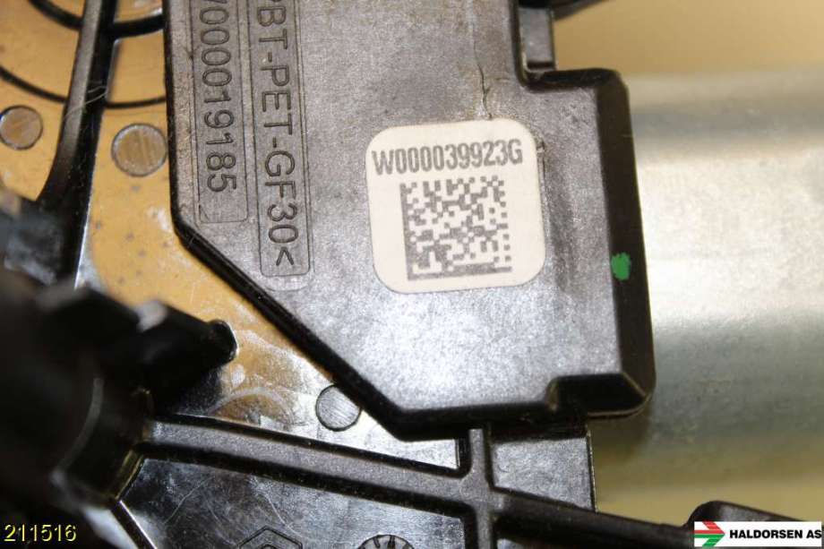 Viskermotor bakrute til Nissan Qashqai 2014-2021 (Type II)  (NISSAN||W000039923G)