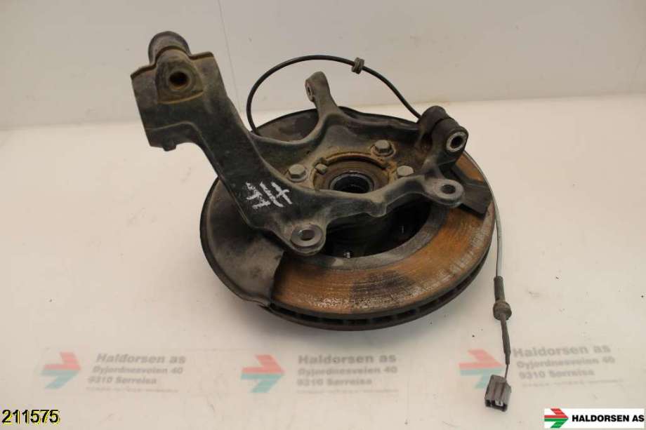 Hjulspindel høyre foran til Nissan Qashqai, 2014-2021 (Type II)  (NISSAN|)