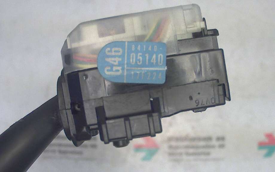 Bryter blink til Toyota Avensis 2003-2008 (Type II) (TOYOTA|84140-05140|)