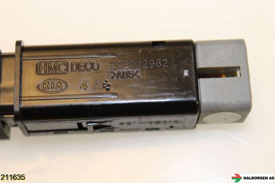 Bryter setevarme til Hyundai H-1 2008-2012 (Type II, Fase 1)  (HYUNDAI|93330 4H0004X|)