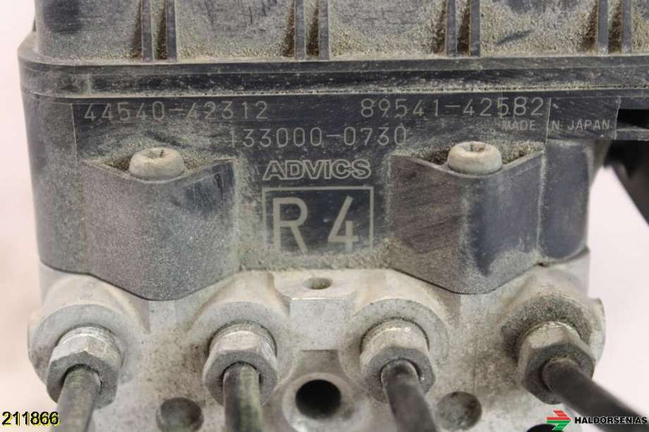 ABS sentral til Toyota RAV4 2013-2015 (Type IV, Fase 1)  (TOYOTA|44050-42701|)