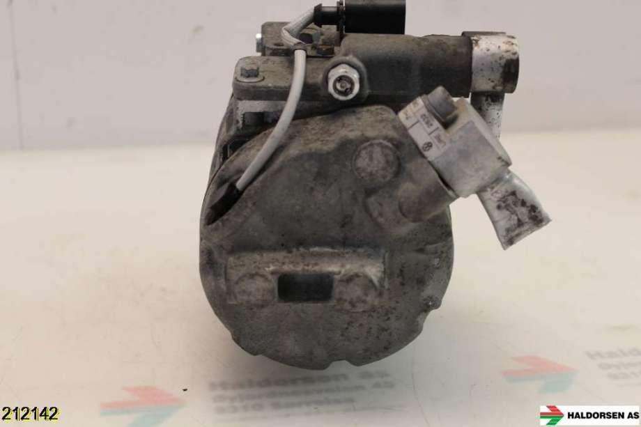 Aircondition kompressor til VW Transporter / Caravelle 2003-2009 (Fase 1) (T5) (T5) (VOLKSWAGEN|7H0 820 805 J||7HO 820 805 G)