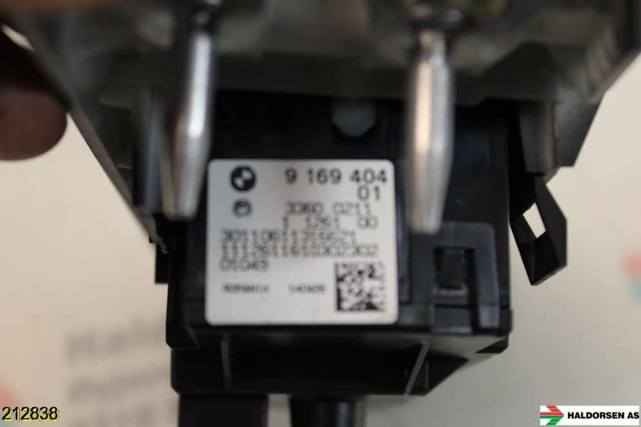 Bryter lys til BMW 3-Serie 2005-2011 (E90/E91/E92/E93) (E90/E91/E92/E93) (BMW|61 31 9 169 404||9 169 404)