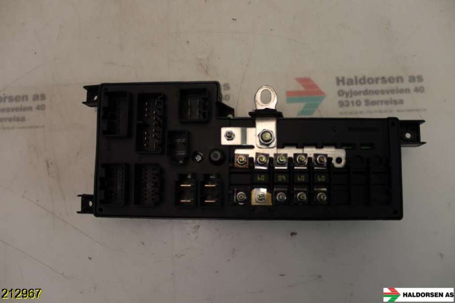 Sikringsboks til Volvo S80 1998-2006 (Type I)  (VOLVO||518829015)