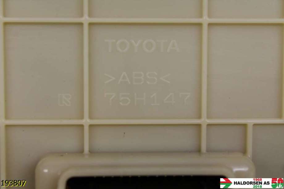 Bryter diverse til Toyota Land Cruiser 150 2014-->> (Fase 2) (TOYOTA|75H147|)