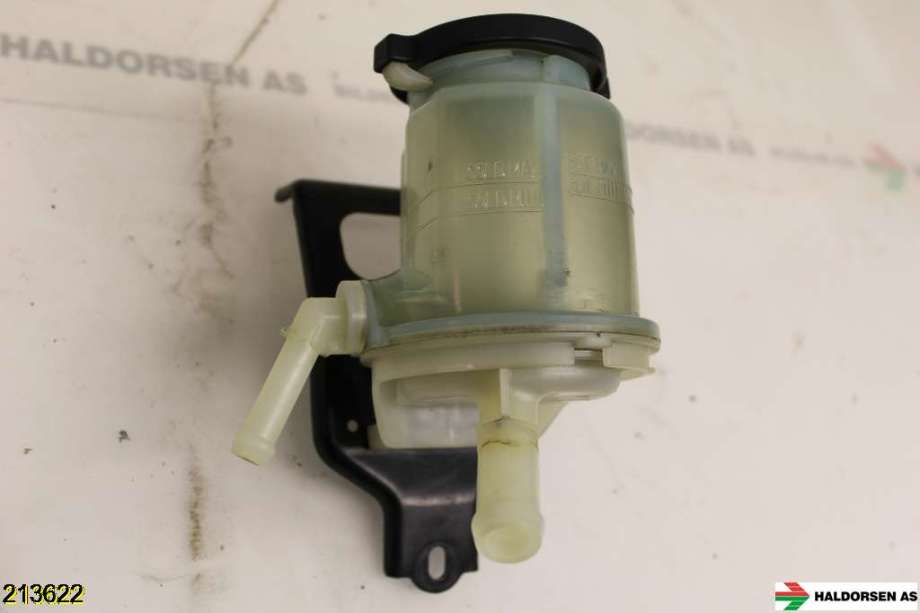 Servo oljebeholder til Toyota Hilux, 2006-2011  (TOYOTA|)