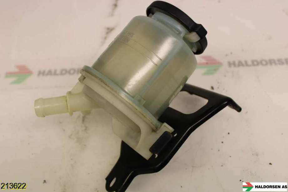 Servo oljebeholder til Toyota Hilux 2006-2011  (TOYOTA||44360-0K020)