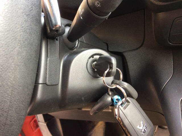 Tenningslås til Peugeot Partner, 2019-->> (Type III)  (PEUGEOT|16 086 828 80)
