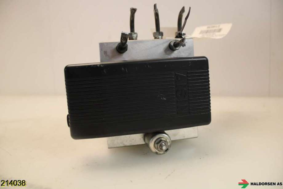 ABS sentral til Toyota Hiace 2007-2012 (Fase 3)  (TOYOTA|4405026040|)