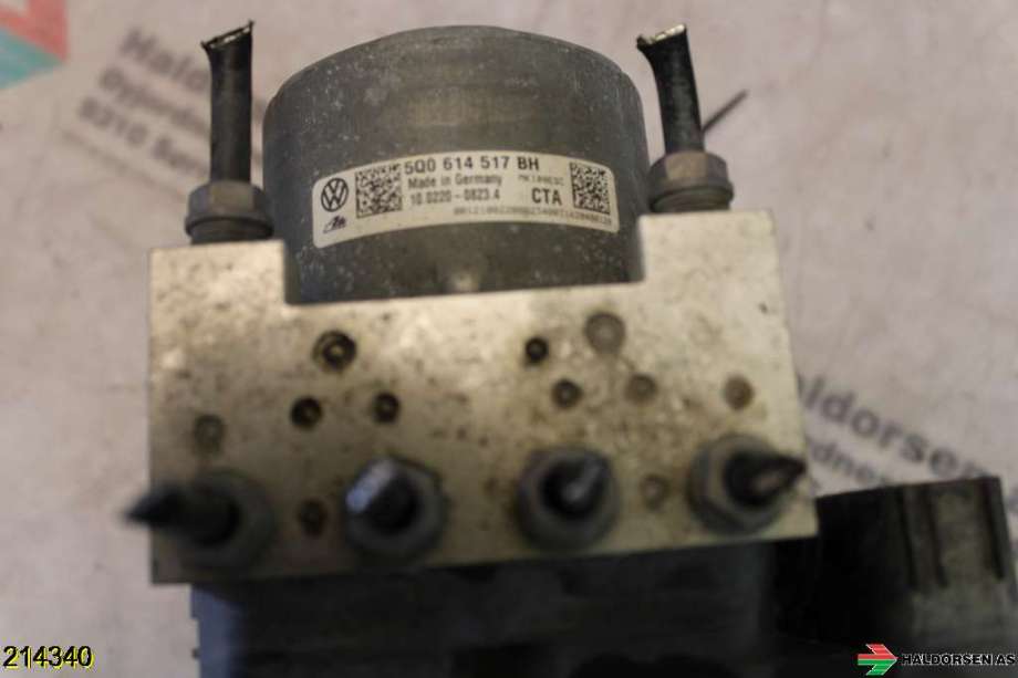 ABS sentral til VW Tiguan 2016-2020 (Type II, Fase 1)  (VOLKSWAGEN|5Q0 614 517 BH|)