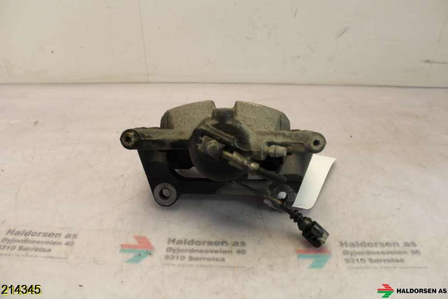 Bremsecaliper høyre foran til VW Tiguan 2016-2020 (Type II, Fase 1)  (VOLKSWAGEN|8V0 615 124 D|)