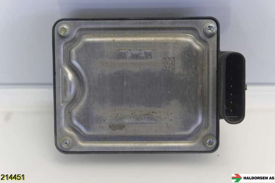 Sensor radar til VW Tiguan 2016-2020 (Type II, Fase 1)  (VOLKSWAGEN|2Q0 907 572 M||2Q0 907 572 J)