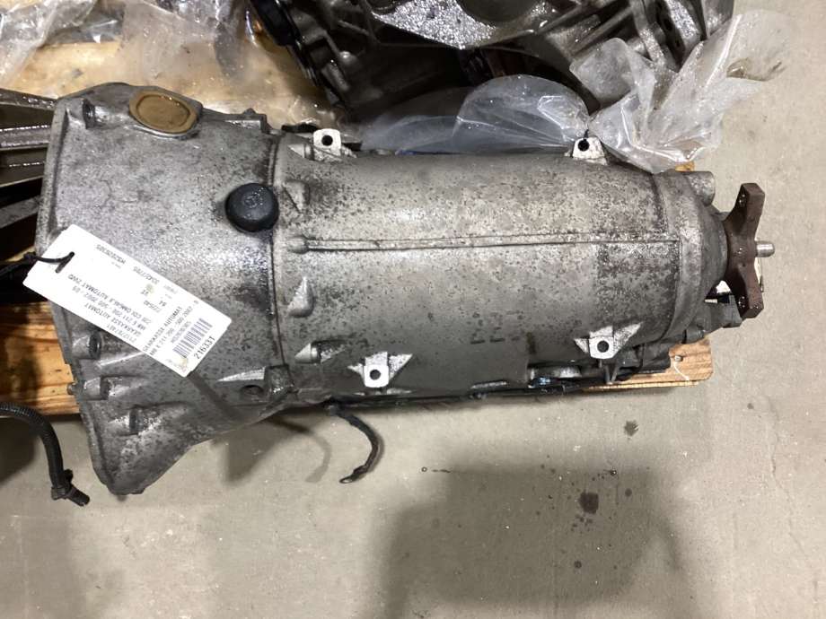 Girkasse automat til Mercedes E-Klasse 2006-2009 (Fase 2) (W211) (W211) (MERCEDES|A 211 270 74 01|722640|)