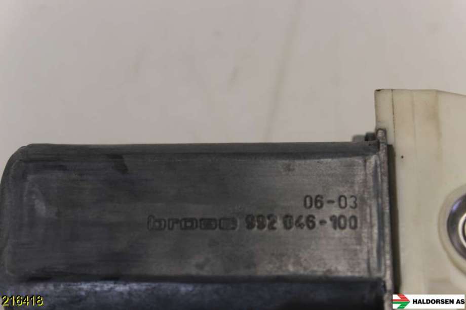 Ruteheis høyre til Toyota Avensis 2003-2008 (Type II)  (TOYOTA|69810-05050|)