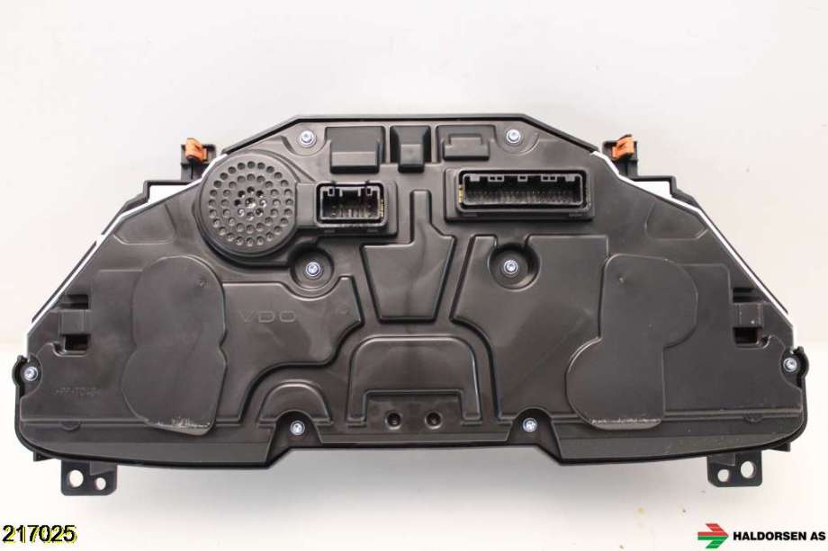 Instrumentpanel til Toyota C-HR 2016-->>  (TOYOTA|83800-F4032|)