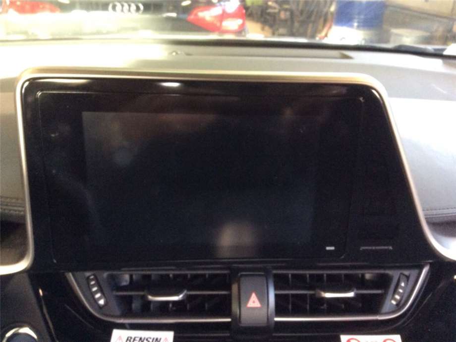 Bilstereo navigasjon til Toyota C-HR 2016-->>  (TOYOTA|86140-F4030|)