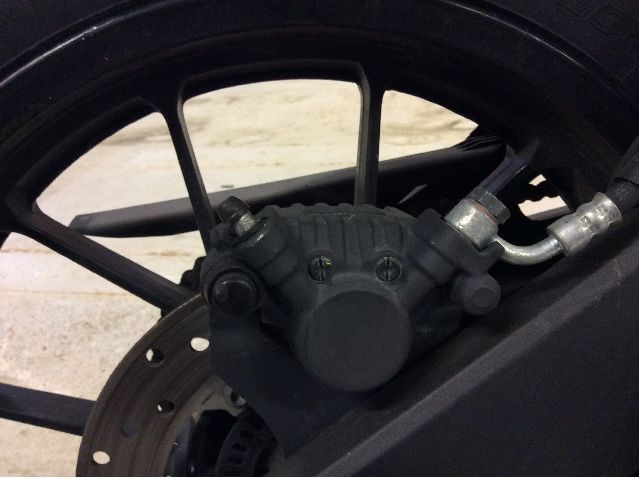 Bremsecaliper høyre bak til MC Yamaha Øvrige, 0-->> (YAMAHA MT 125 ABS|)