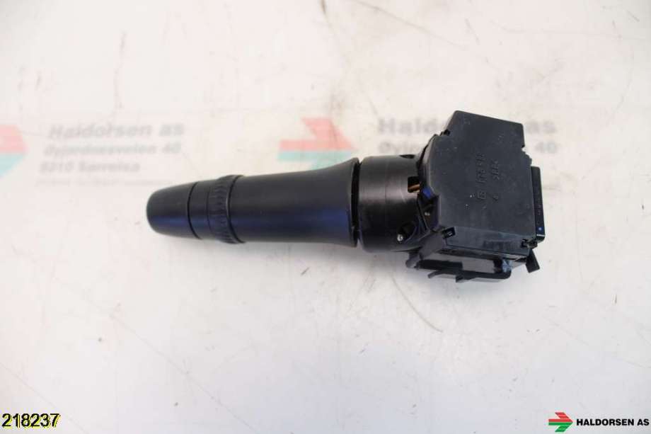 Bryter visker til Mitsubishi ASX 2010-2019  (MITSUBISHI|8612A031|)