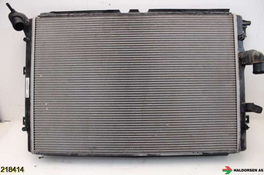 Radiator (manuell gir) til VW Tiguan 2011-2016 (Type I, Fase 2)  (VOLKSWAGEN|5N0 121 253 P|)