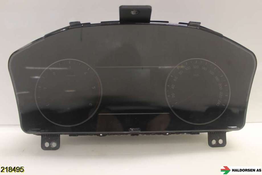 Instrumentpanel til SsangYong Rexton, 2018-->> (Y400) (Y400) (SSANGYONG|8021038030)