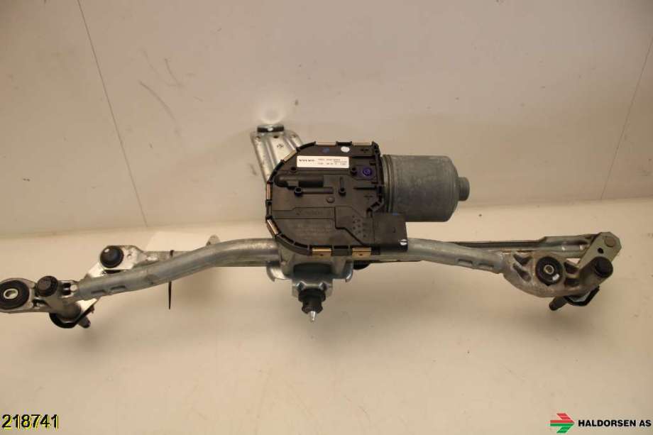Viskermotor frontrute til Volvo XC90 2015-2025 (Type II)  (VOLVO|31425981|)