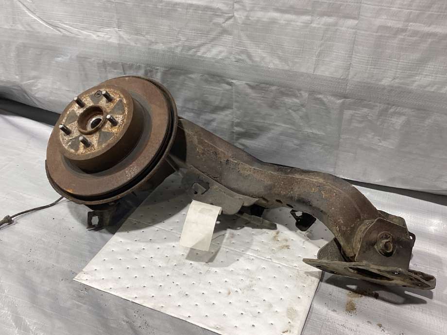 Hjulspindel venstre bak til Nissan X-Trail 2007-2014 (T31) (T31) (NISSAN|43202JG21A|55502JG02B|)
