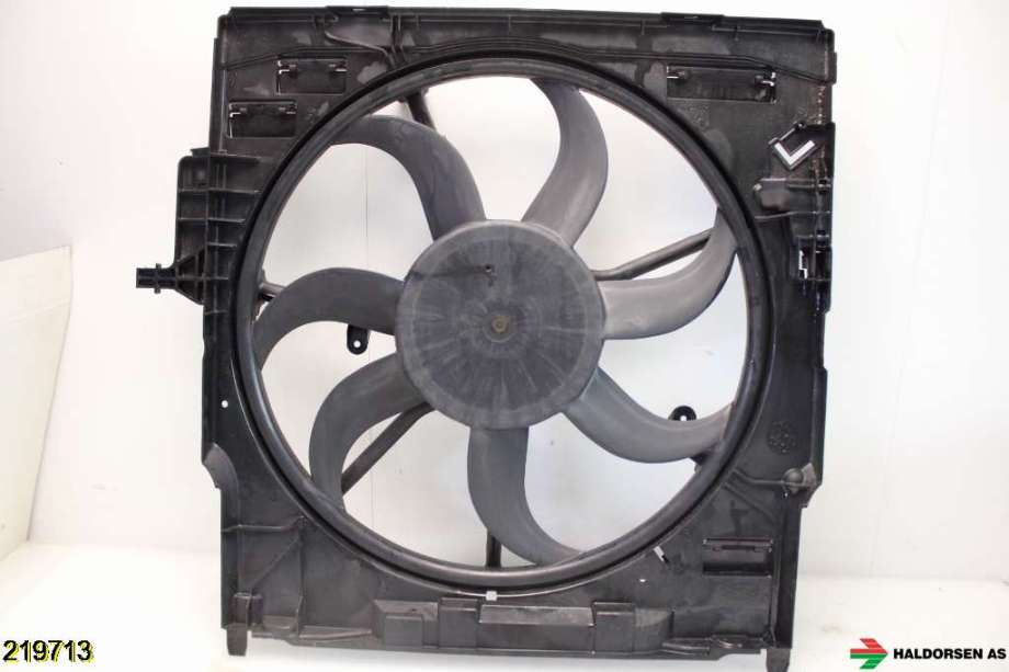 Kjølevifte til BMW X5 2007-2013 (E70) (E70) (BMW|17 42 8 618 241|)