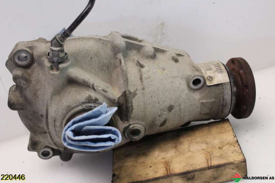 Kardang til BMW X5 2007-2013 (E70) (E70) (BMW|31 50 7 590 899|)