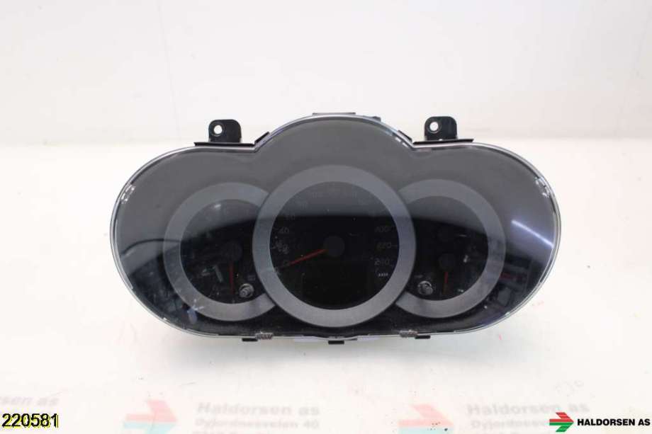 Instrumentpanel til Toyota RAV4 2006-2009 (Type III, Fase 1)  (TOYOTA|83800-42D03|)
