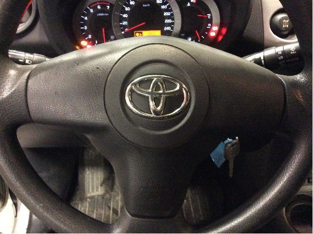 Ratt til Toyota RAV4 2006-2009 (Type III, Fase 1) (TOYOTA|4510042121B0|)