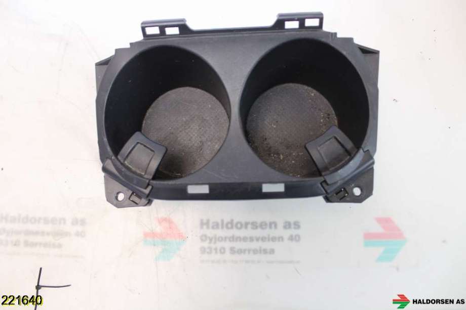 Dashbord koppholder til Toyota RAV4 2006-2009 (Type III, Fase 1)  (TOYOTA|5883742010B0||58837-42020)