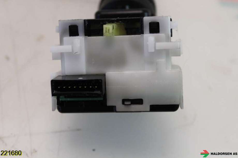 Bryter blink til Nissan X-Trail 2007-2014 (T31) (T31) (NISSAN|25540EM00E|)