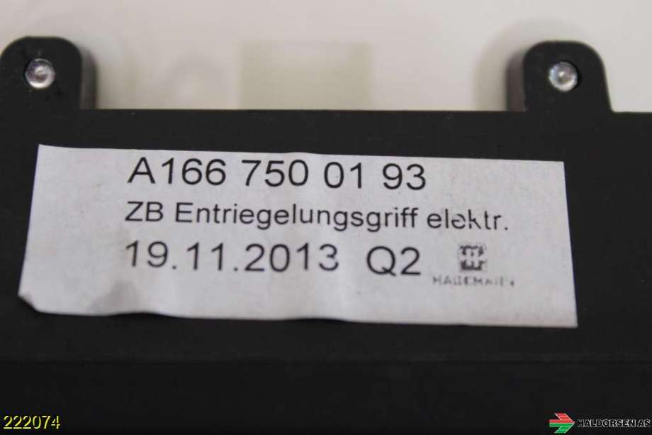 Bakluke/bakdør håndtak til Mercedes GLK 2008-2015 (X204) (X204) (MERCEDES||A166 750 01 93)