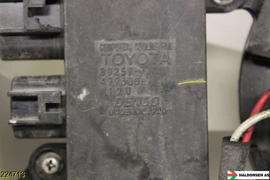 Kjølevifte til Toyota Auris 2007-2010 (Type I, Fase 1)  (TOYOTA|163630N020|)