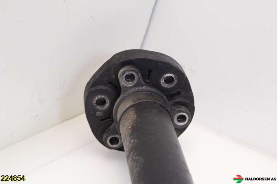 Mellomaksel til Mercedes GLK 2008-2015 (X204) (X204) (MERCEDES|A 204 410 71 06|)
