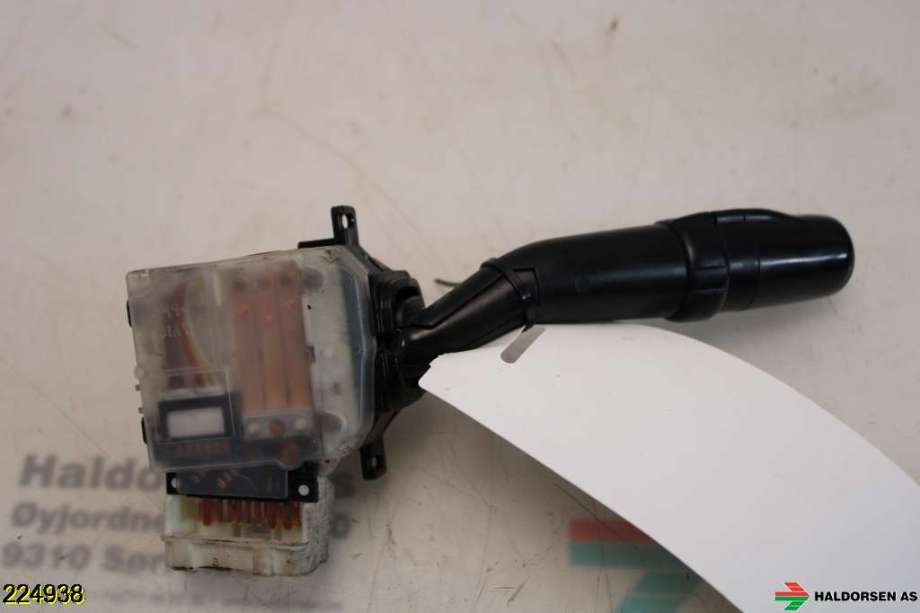 Bryter blink til Toyota Land Cruiser 120 2002-2009 (TOYOTA|8414020560|)