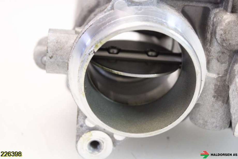 Spjeldhus til VW Touran 2015-2021 (Type II) (VOLKSWAGEN TOURAN|04L 128 063 AA||04L 128 059 AA)
