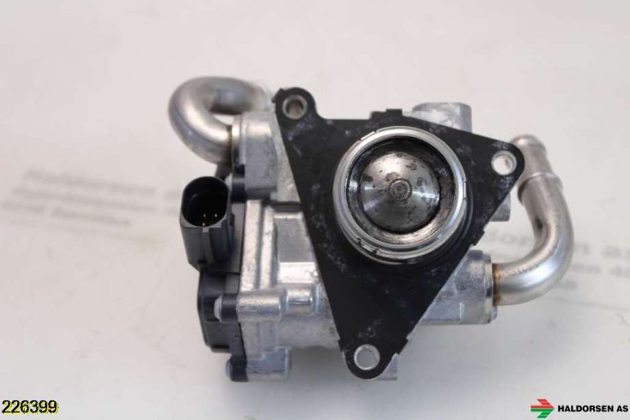 EGR-ventil til VW Touran 2015-2021 (Type II)  (VOLKSWAGEN TOURAN|04L 131 501 AD||04L131501RV110)
