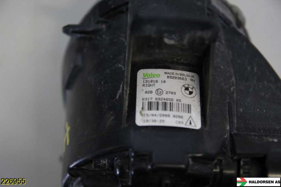 Tåkelykt høyre foran til BMW X3 2007-2010 (Fase 2) (E83) (E83) (BMW|63 17 6 924 656|)
