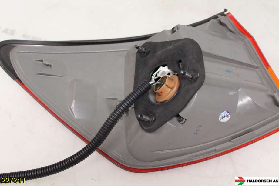 Baklykt høyre til Lexus IS 2006-2013 (Type II) (XE20) (XE20) (LEXUS|8155153162|)