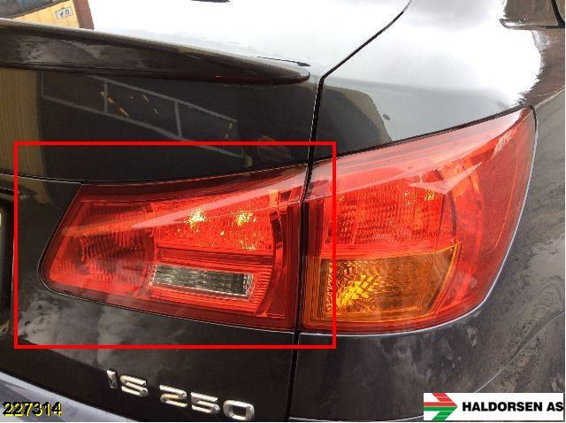 Baklykt høyre indre til Lexus IS 2006-2013 (Type II) (XE20) (XE20) (LEXUS|8158153070|)