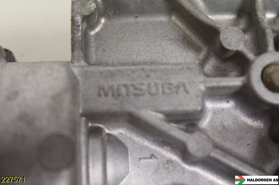 Viskermotor frontrute til Subaru Outback 2003-2007 (Type III, Fase 1)  (SUBARU||4611 32214)
