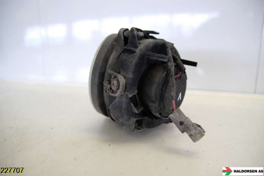 Tåkelykt venstre foran til Subaru Outback 2003-2007 (Type III, Fase 1) (SUBARU|)