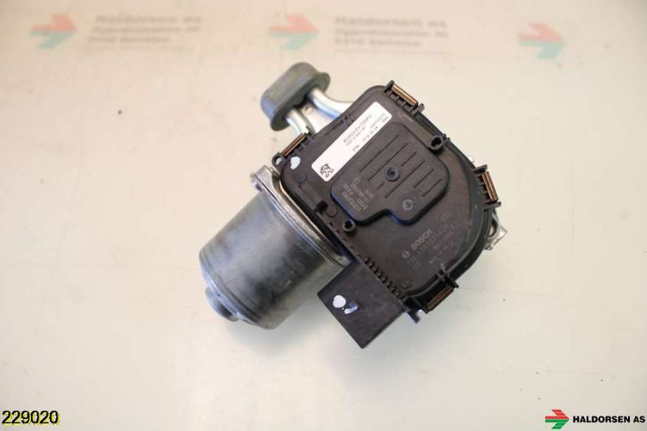 Viskermotor frontrute til Peugeot 5008 2017-->> (Type II)  (PEUGEOT|98 247 624 80|)