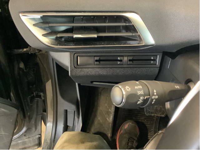 Bryter combi til Peugeot 5008 2017-->> (Type II) (PEUGEOT||98 095 330 ZD)