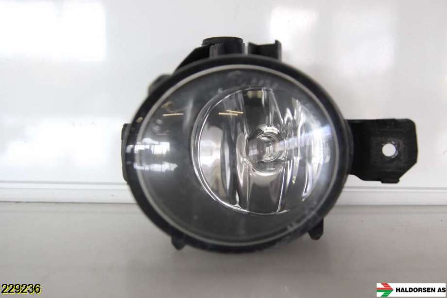 Tåkelykt venstre foran til BMW X5 2007-2013 (E70) (E70) (BMW|63 17 6 924 655|)